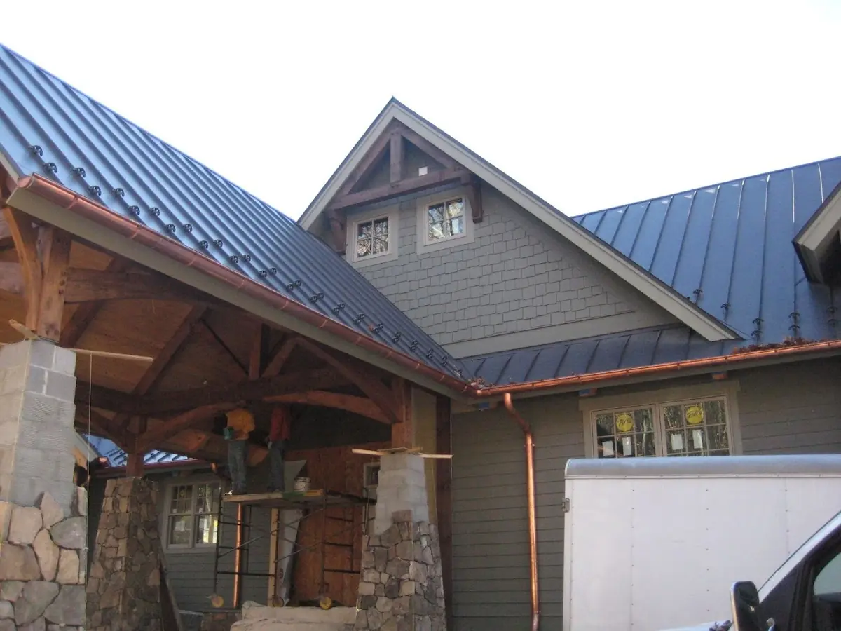 Craftsman Roofing team delivering quality roofing work in Sanders Prairie